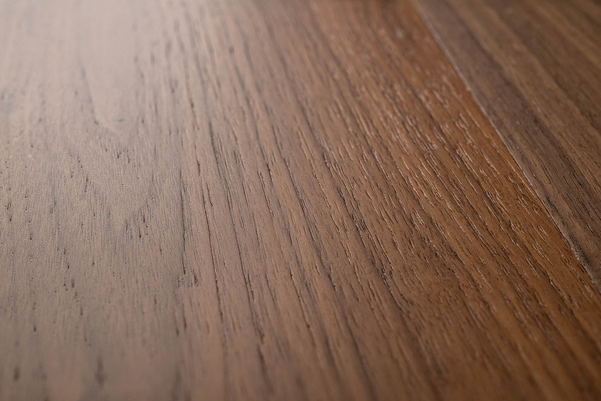 Nearwood Black Collection GA152404 Walnut Reserve 15.5 mm T x 9.05" In W x 74.8" In L AC5 HDF Click-Lock Waterproof Laminate Plank Flooring (28.22 sf / box)