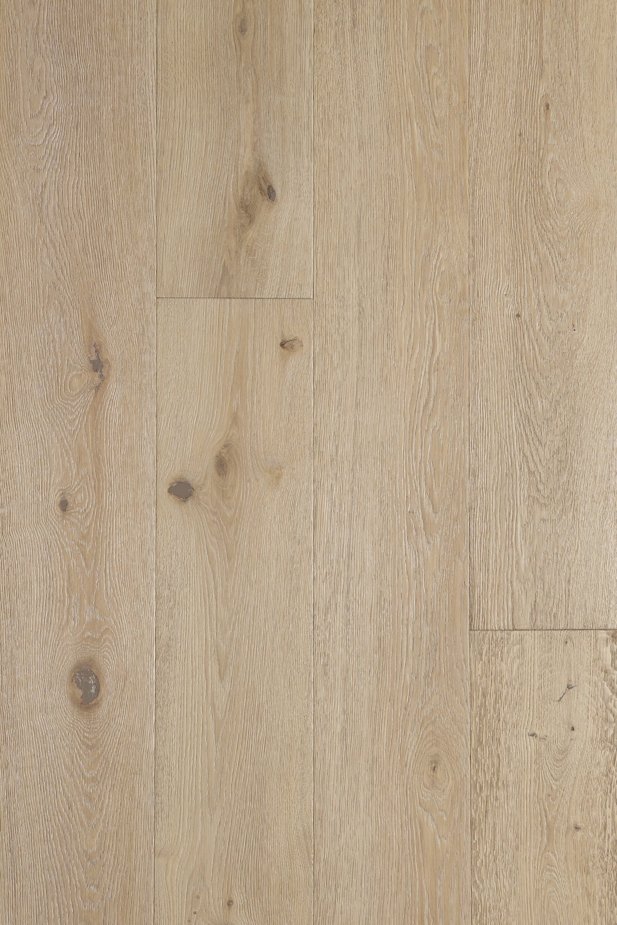 Mediterranean 9.5 French Oak MCVT302CF Corinthian 5/8" In T x 9.5" In W x Random Lengths 4mm T&G Engineered Hardwood Flooring (34.10 sf / box)
