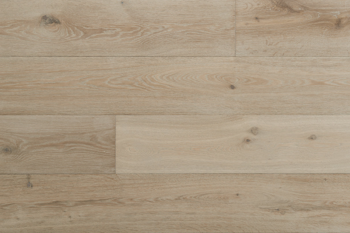 Mediterranean French Oak MCSB445LCF Sebastian 9/16" In T x 8" In W x Random Lengths 4mm T&G Engineered Hardwood Flooring (25.07 sf / box)