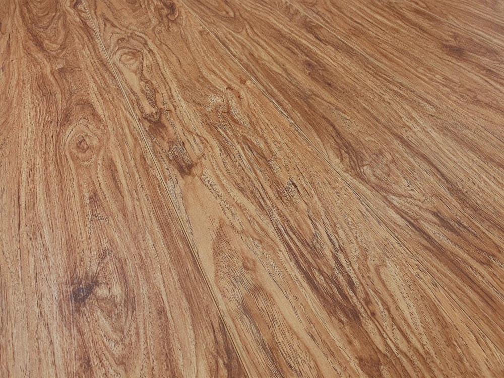 Opal_REWLVTGC20HYV_Hickory_02.jpg